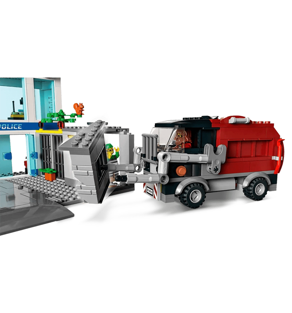 Конструктор LEGO City Поліцейська дільниця