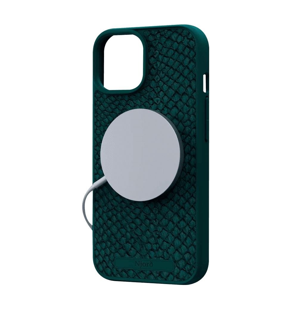 Чехол Njord Salmon Leather MagSafe Case Dark Green for iPhone 15 (NA51SL02)