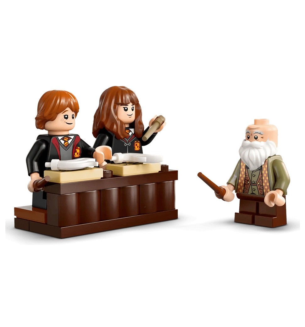 Конструктор LEGO Harry Potter Замок Гоґвортс: урок чарів
