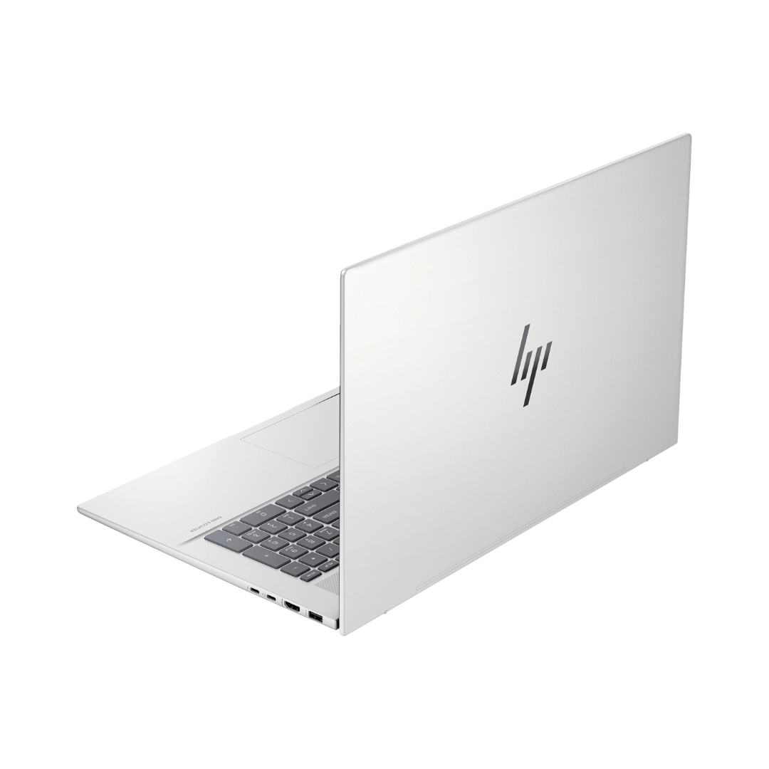 Ноутбук 17.3" HP ENVY 17-cw0006ua (826X1EA)/Intel i7-13700H/16GB/1TB SSD/Intel UHD/Win11/Silver