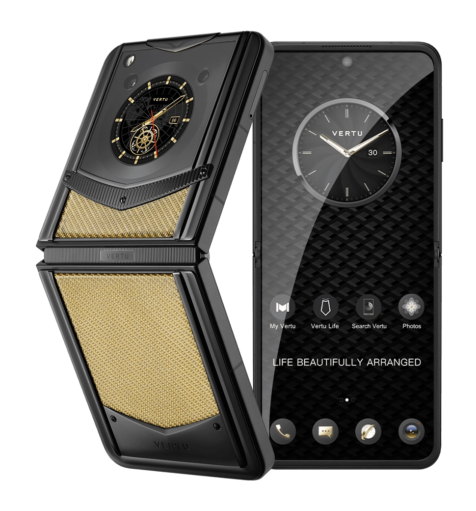 VERTU IRON FLIP｜カーボン Smartphone IRON FLIP CARBON TEXTURE TAFFERA CALF - 512GB in the