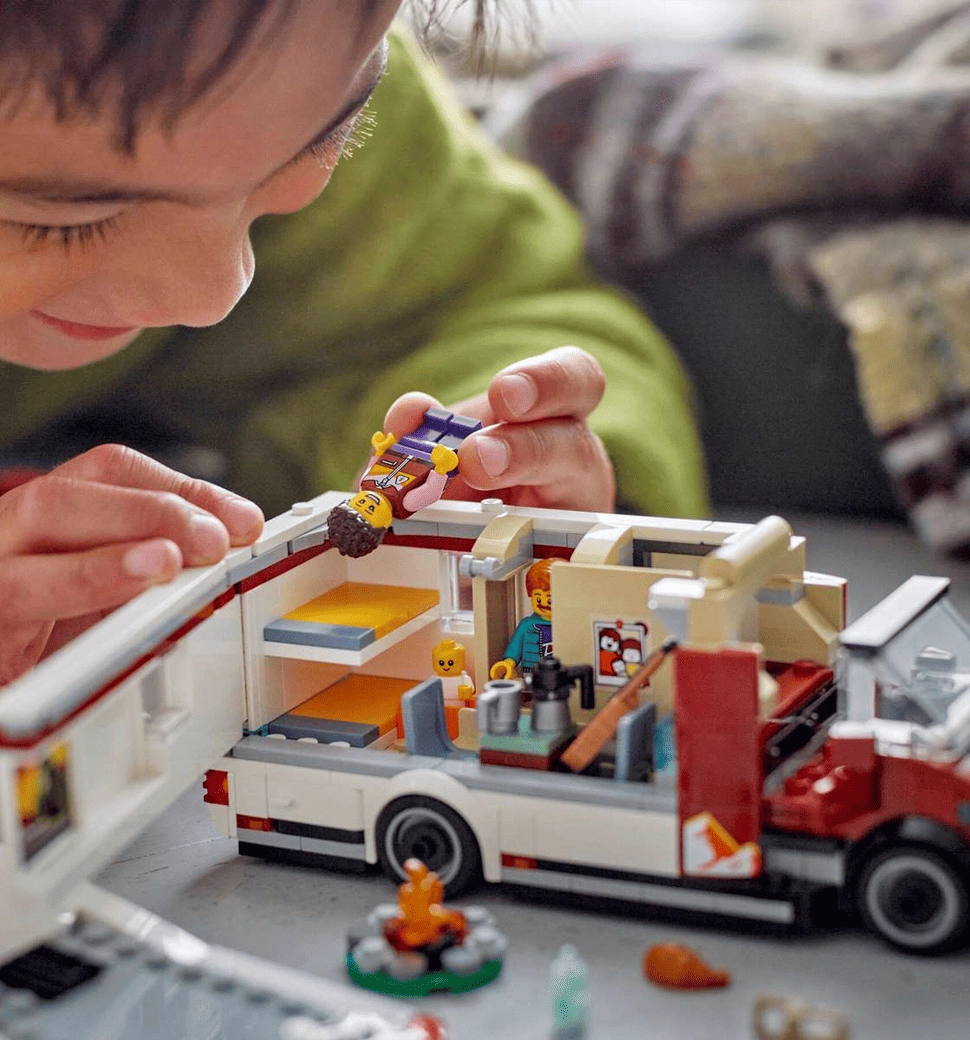 LEGO City Приключенческий дом на колёсах для отпуска 385 деталей (60454)