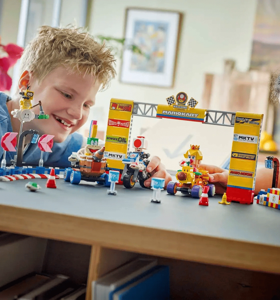 Конструктор LEGO Super Mario Mario Kart – Baby Peach & Grand Prix. Набор