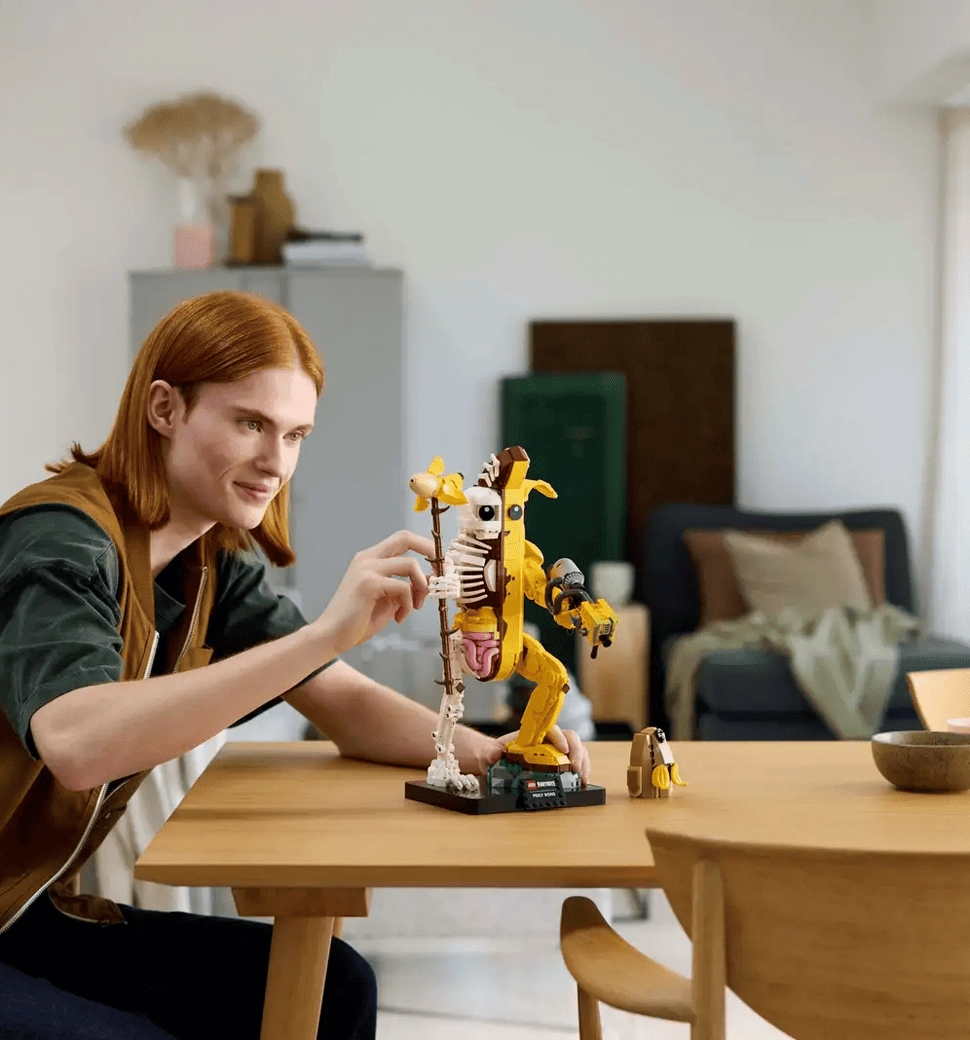 Конструктор LEGO Fortnite Peely Bone