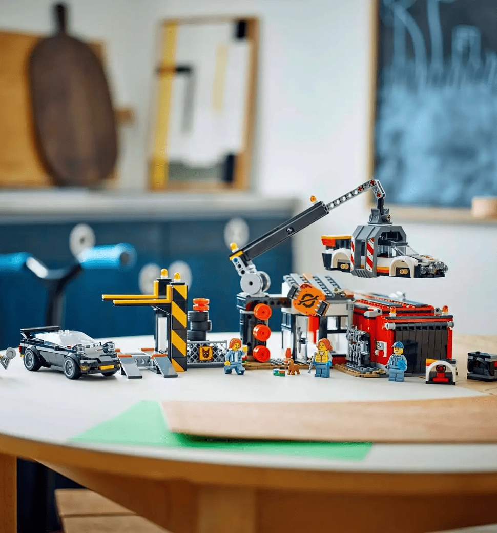 Конструктор LEGO City Свалка с автомобилями