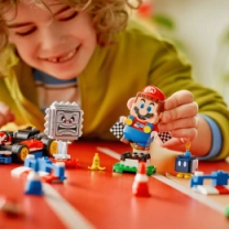 Конструктор LEGO Super Mario Mario Kart – Interactive LEGO® Mario и Standard Kart