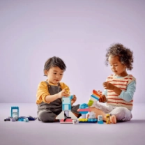 Конструктор LEGO DUPLO Town Пригоди на космічному шатлі 3в1