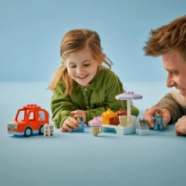 Конструктор LEGO DUPLO Bluey Путешествие с мороженым с Блуи