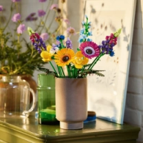 Конструктор LEGO Icons Botanicals Букет полевых цветов