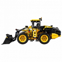 LEGO Technic Колісний навантажувач Volvo L120 Electric (42209) (коробка погана)
