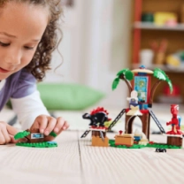 Конструктор LEGO Spidey Битва Паука и раптора Гобби в штаб-доме на дереве
