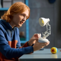 Конструктор LEGO Ideas Disney Pixar Luxo Jr.