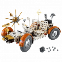 Конструктор LEGO Technic Місячний автомобіль NASA Apollo