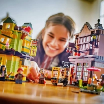 Конструктор LEGO Harry Potter Качественные товары для квиддича и кафе с мороженым