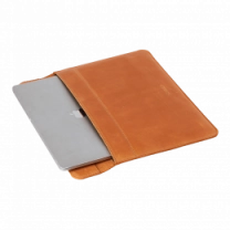 Кожаный чехол INCARNE Klouz MacBook Pro 14" 2021-2023 коньяк
