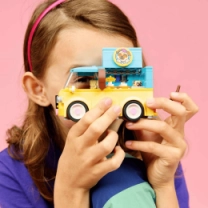 Конструктор LEGO Friends Фургон с аксессуарами для питомцев