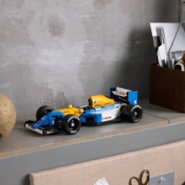 Конструктор LEGO Icons Williams Racing FW14B и Найджел Мэнселл